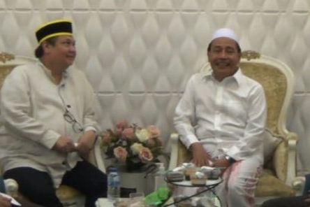 Airlangga dan Elit Golkar Kunjungi Ponpes Genggong dan Nurul Jadid, Bantah Motif Politik