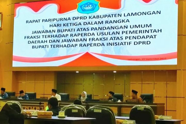 DPRD dan Pemkab Lamongan Saling Beri Masukan Raperda