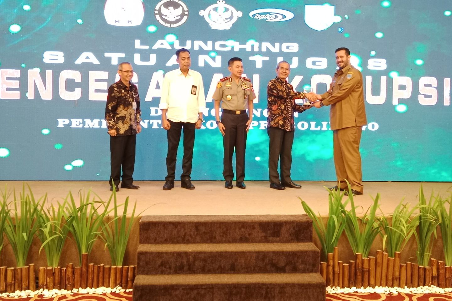 Pemkot Probolinggo Bersama Wakil Ketua KPK RI Melaunching Satgas Pencegahan Korupsi