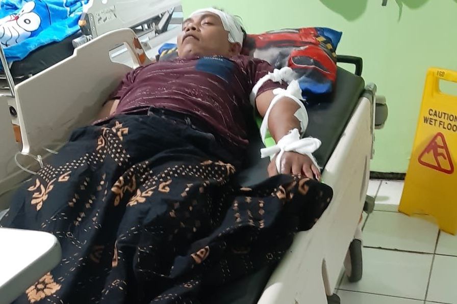 Kawanan Perampok Satroni Rumah Perangkat Desa di Probolinggo, Korban Dianiaya hingga Patah Tulang