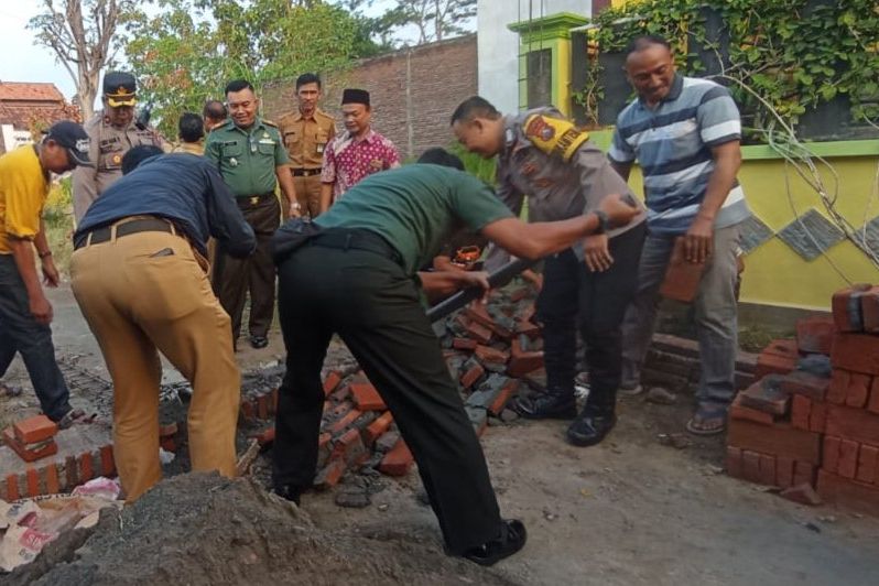 Polemik Antar Warga di Kota Probolinggo yang Tutup Jalan dengan Tembok, Berakhir Damai