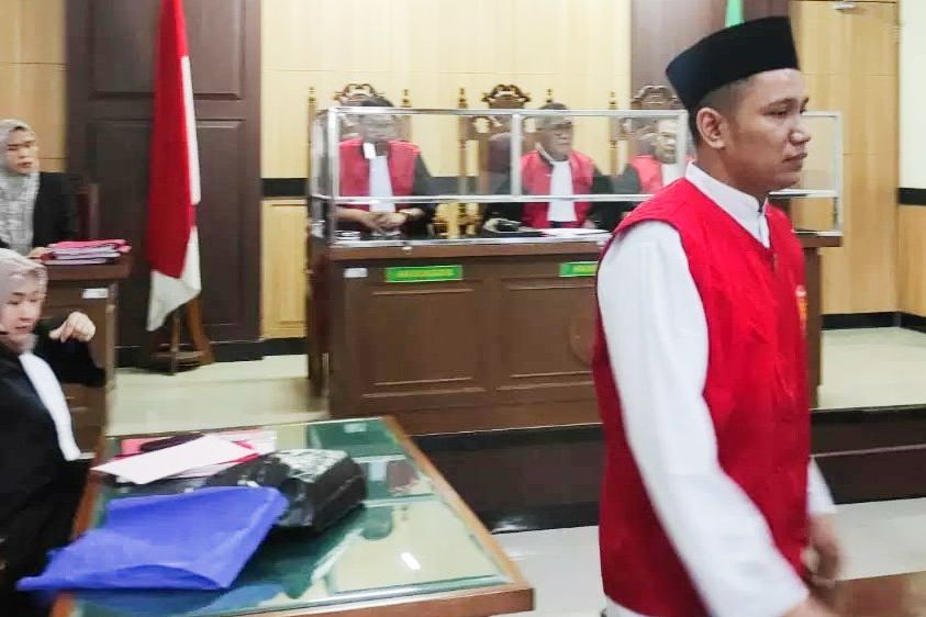Simpan Sabu dan Ekstasi, Oknum Satpol PP Dihukum Tujuh Tahun Penjara