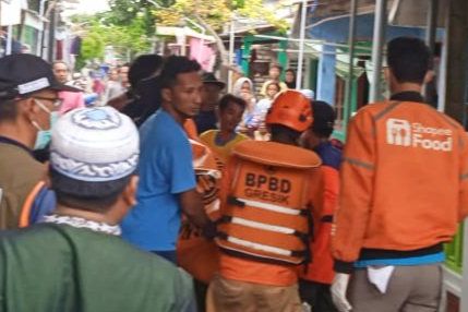 Perahu Nelayan Terbalik di Muara Bengawan Solo Gresik, Satu Nelayan Tewas
