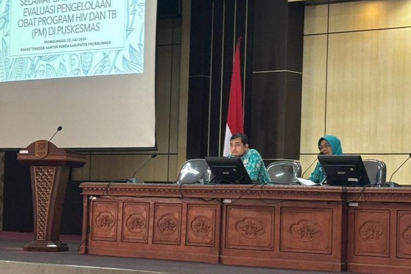 Dinkes Kabupaten Probolinggo Evaluasi Pengelolaan Obat HIV dan TBC di Puskesmas