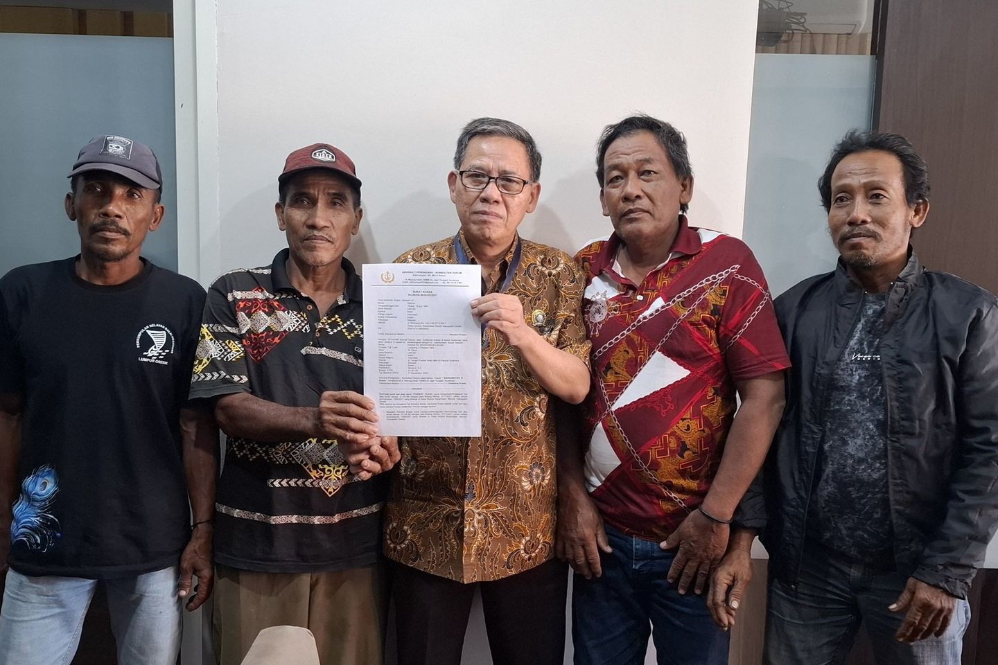Warga Ajukan Sertifikat Tanah Lahan Tambak di Gresik, Tiga Tahun Tak Kunjung Terbit