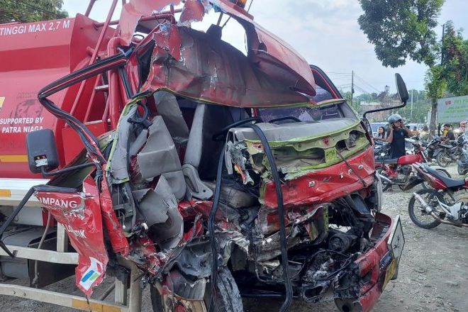 Lakalantas Beruntun di Tuban, Satu Tewas dan Tiga Luka