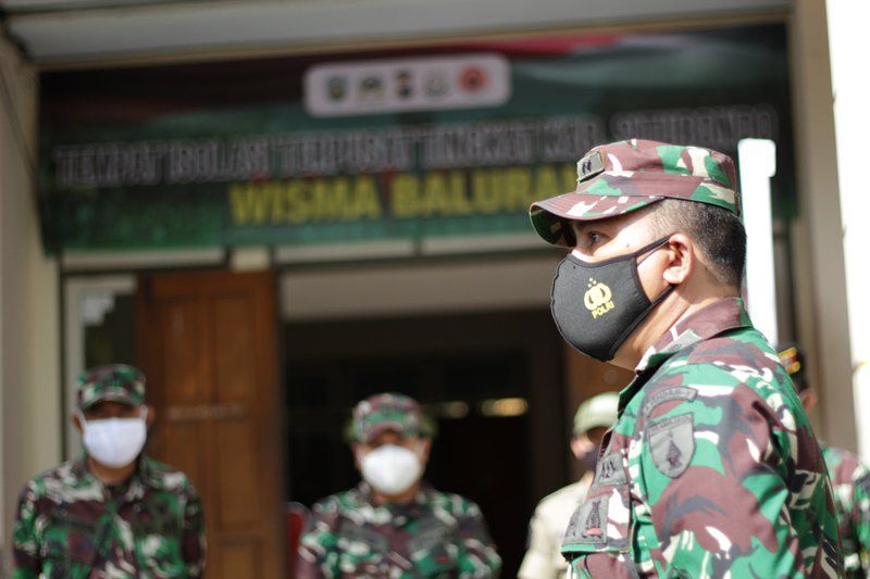 Kodam V/Brawijaya Pantau Tempat Isoter Pasien Covid-19 di Situbondo