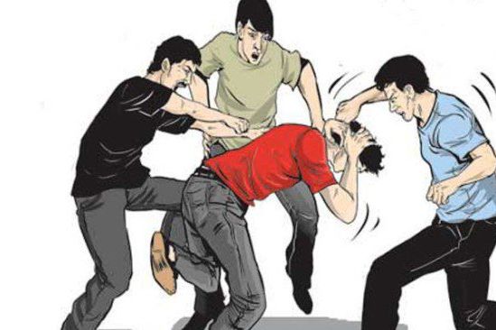 Diduga Terkait Pilkades, Dua Warga Probolinggo Dikeroyok Segerombolan Orang Tidak Dikenal