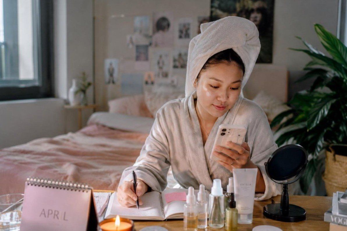 Fenomena “Self-Care Produktif”: Istirahat Pun Kini Harus Terlihat Berguna