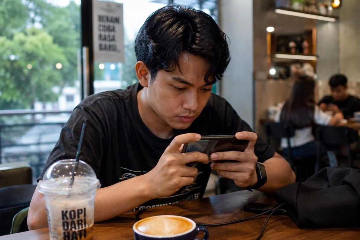 Kenapa Banyak Orang Tidak Betah Duduk Lama Tanpa Gadget?