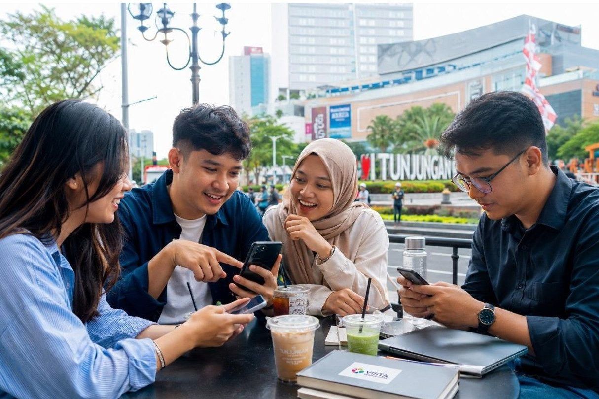 Fenomena Membagikan Aktivitas Harian di Media Sosial