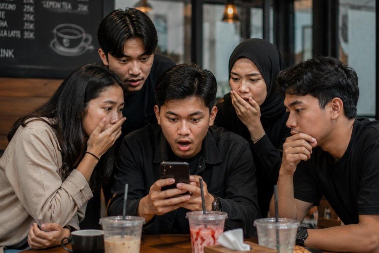 Kenapa Video Ketidakadilan Kecil Cepat Viral di Media Sosial