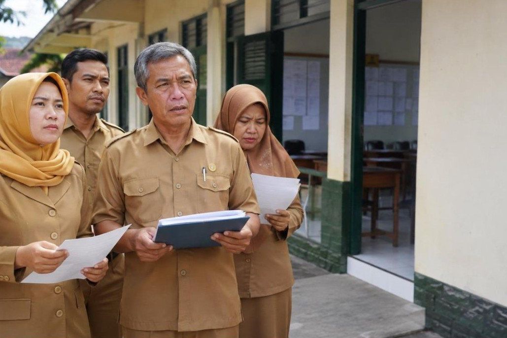 Sudah Lolos PPPK, Mengapa Guru Harus Tes PNS Lagi?