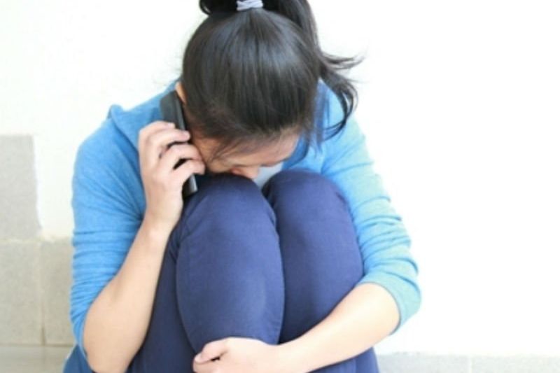Cobaan Perempuan, Sering Jatuh Cinta Pada Pria yang Salah