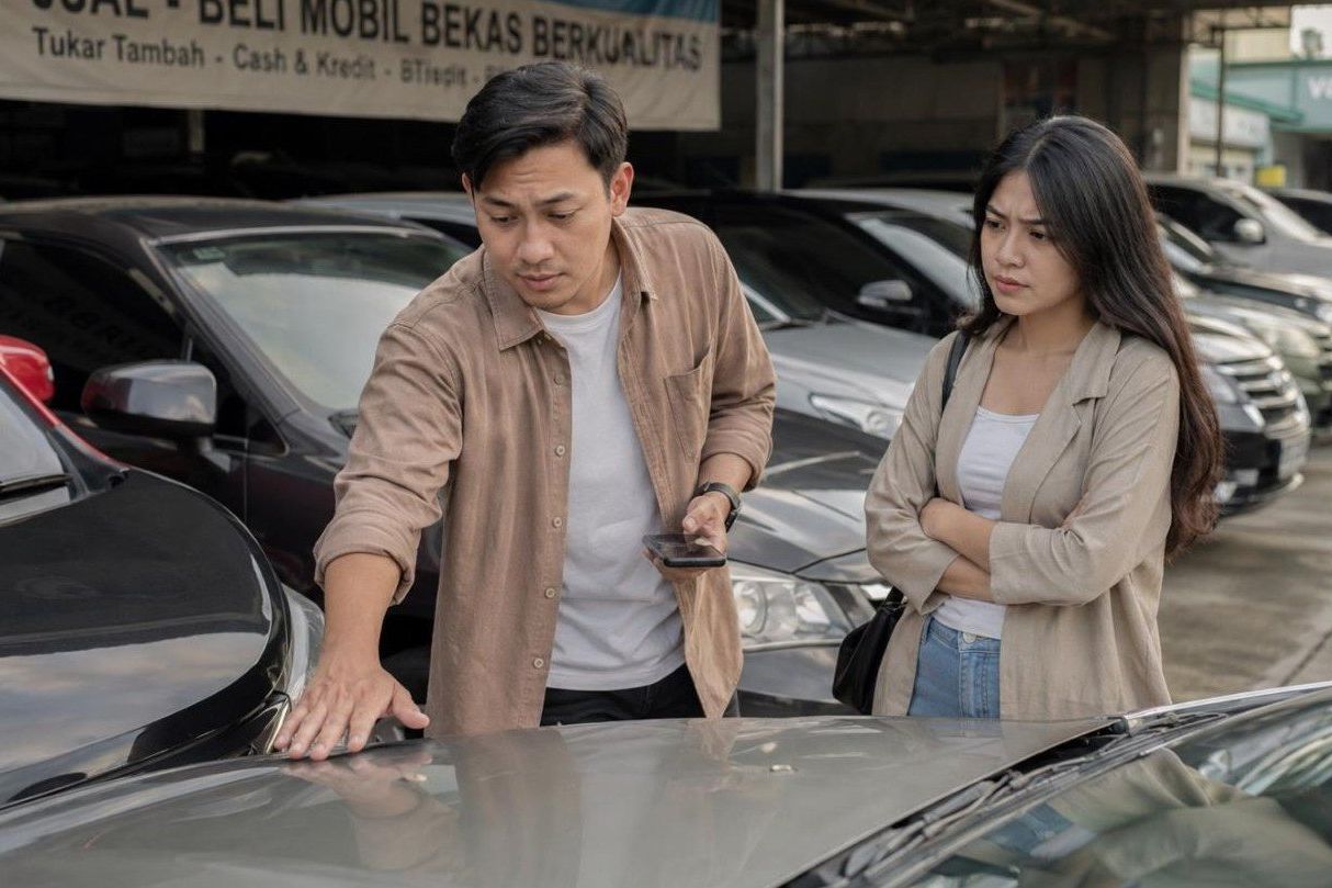 Kenapa Banyak Orang Kini Tergoda Mobil Harga Miring