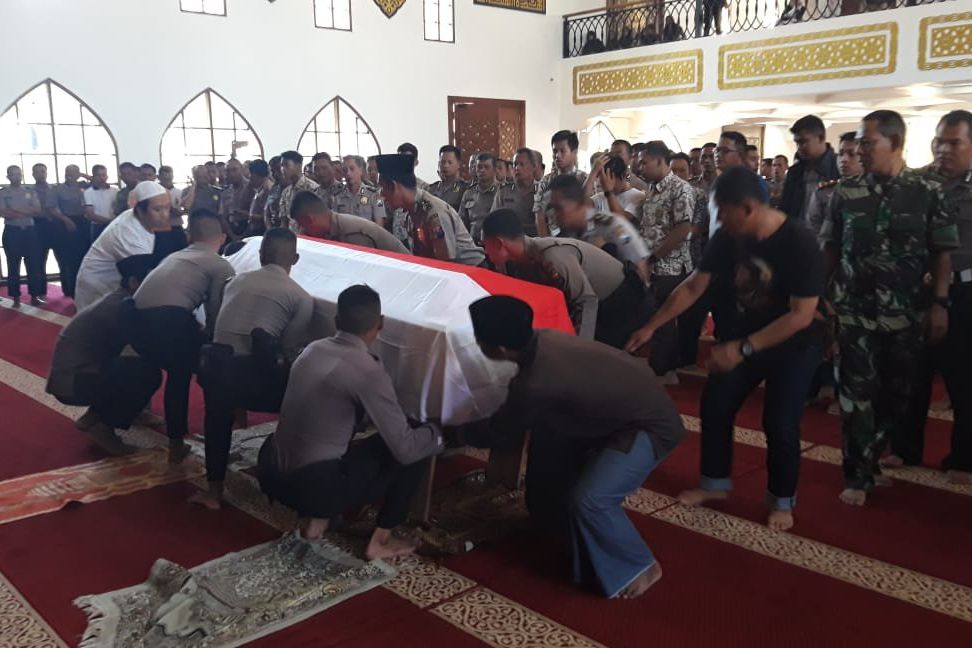 Mobil Dinas Kapolres Tulungagung Kecelakaan