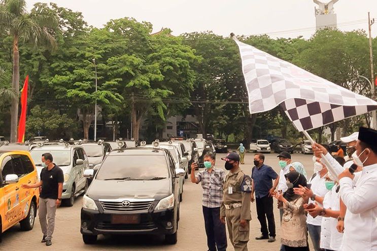 Siap Lakukan <em>Door to Door, </em>Pemkab Gresik Luncurkan Mobil Vaksin Keliling
