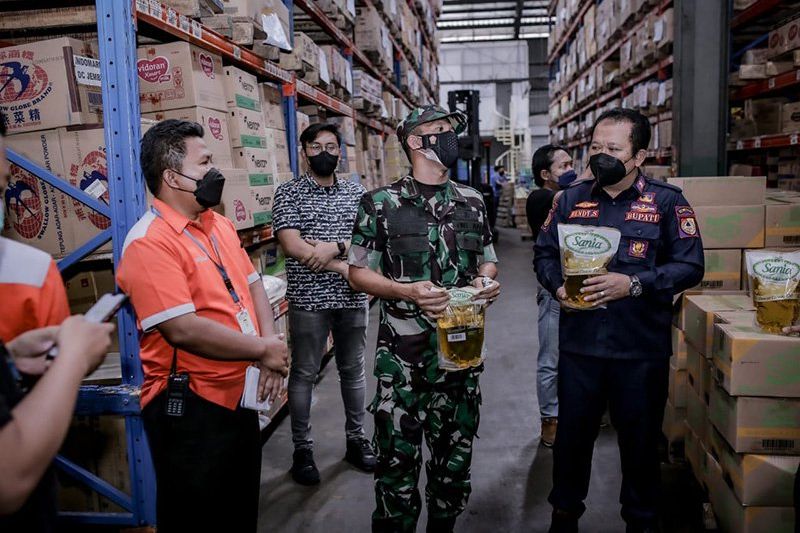 Disperindag Jember Tanggapi Video Viral Berebut Minyak Goreng, Harap Warga Tak Panik