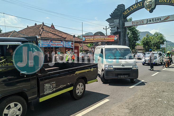 Memutus Mata Rantai Covid-19, Kendaraan dari Jakarta Dilarang Masuk Ponorogo