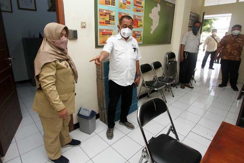 Jangan Ada Petugas Kelurahan atau Kecamatan Menganggur!