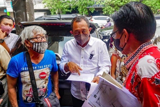 Tak Ada Izin Manfaatkan Lahan Kosong, Wawali Surabaya Intruksikan Bongkar