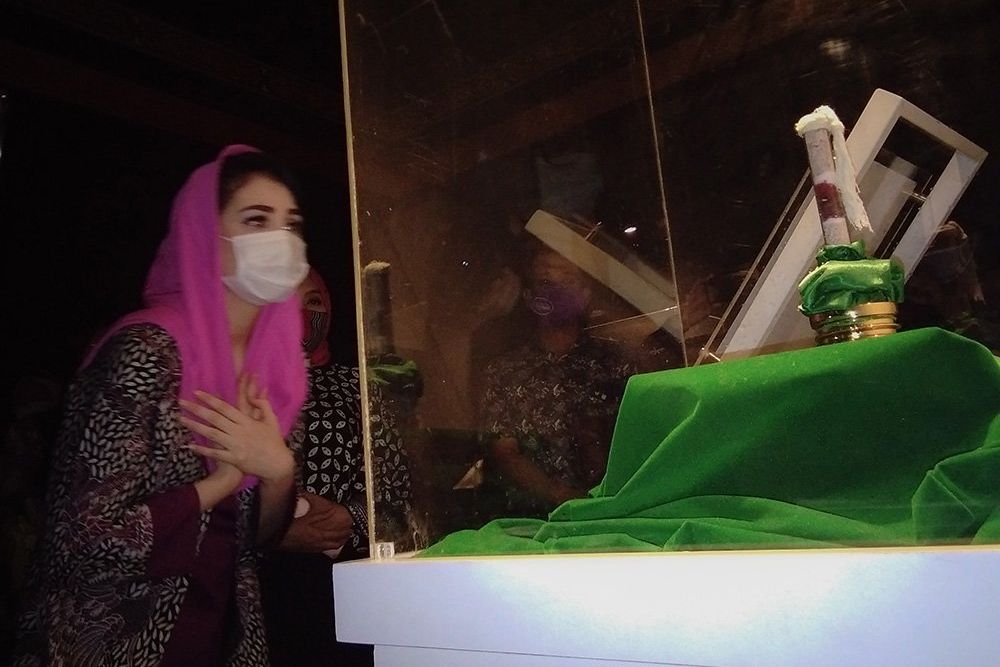Kunjungi Museum Rasulullah, Arumi Bachsin Mengaku Bikin Kangen Ke Tanah Suci