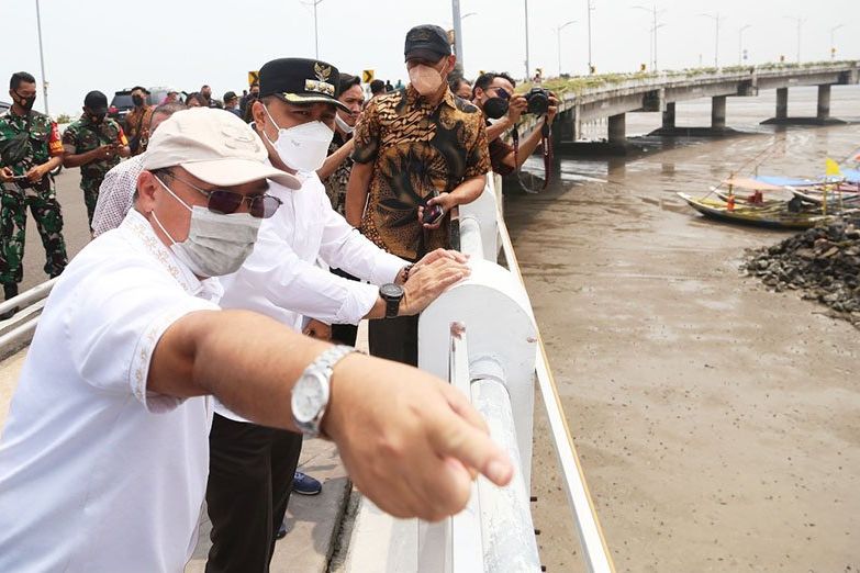 Ini Tips Penanganan Rob dari Walkot Eri Cahyadi untuk Gubernur Bangka Belitung
