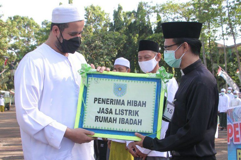 Makmurkan Rumah Ibadah, Pemkot Probolinggo Suplai Listrik Gratis