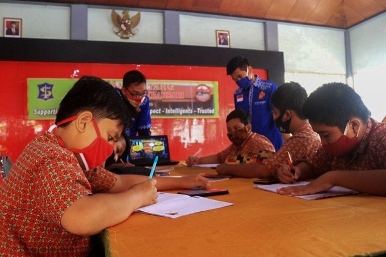 Di Balik Wifi Gratis Wilayah Kecamatan Tambaksari Surabaya