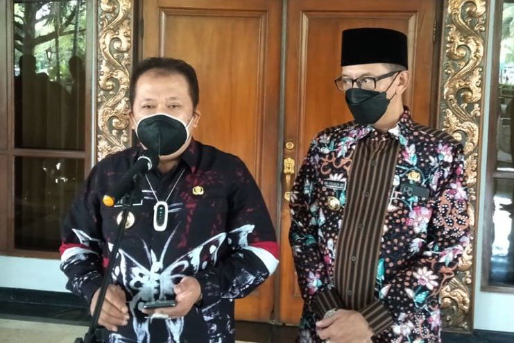 Pemkab Jember Targetkan Vaksinasi 128 Ribu Orang Per Hari