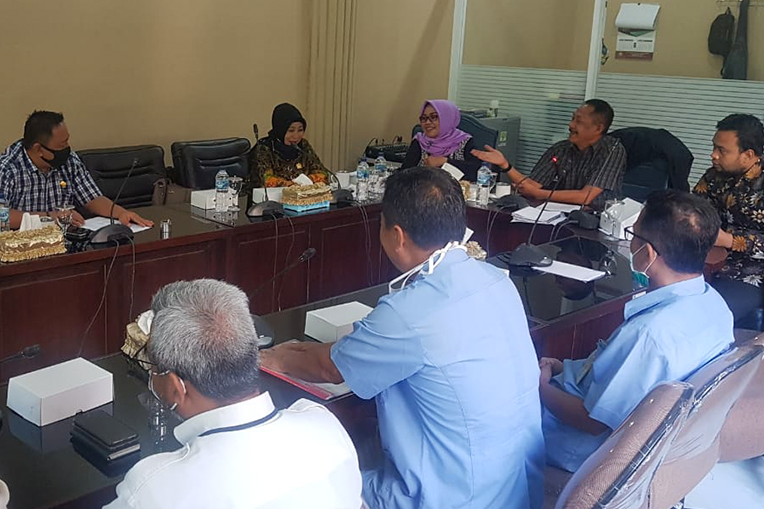 Dampak Covid-19, 931 Buruh Kerja Pabrik Garment Eratex di Probolinggo Terancam Menganggur