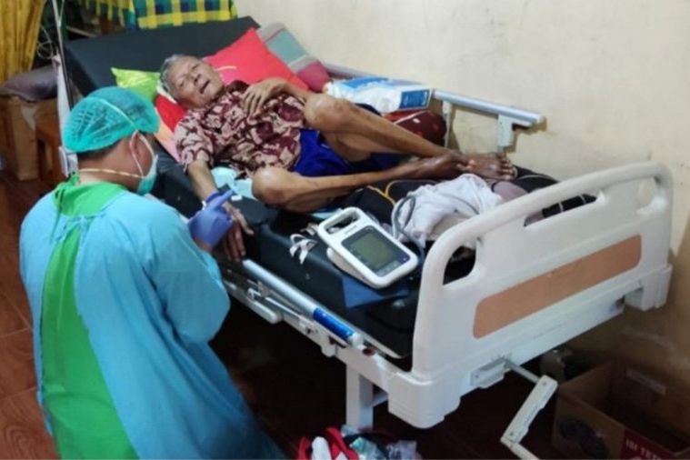 Cak Sapari, Anggota Seniman Ludruk Kartolo CS Terbaring Sakit