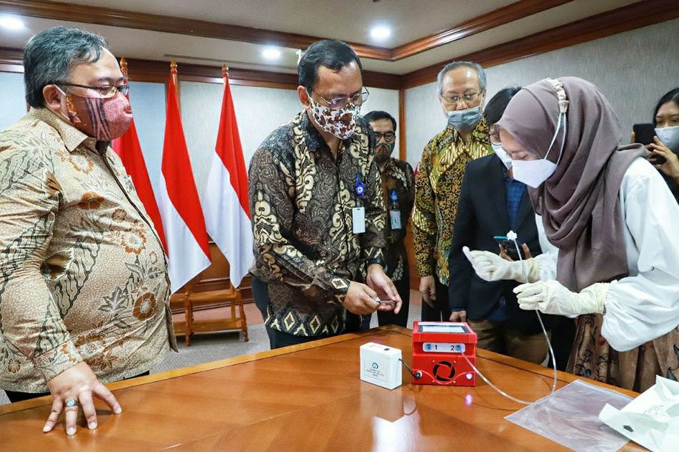 Kemenristek Dukung Pengembangan dan Pembuatan <em>i-nose c-19</em>