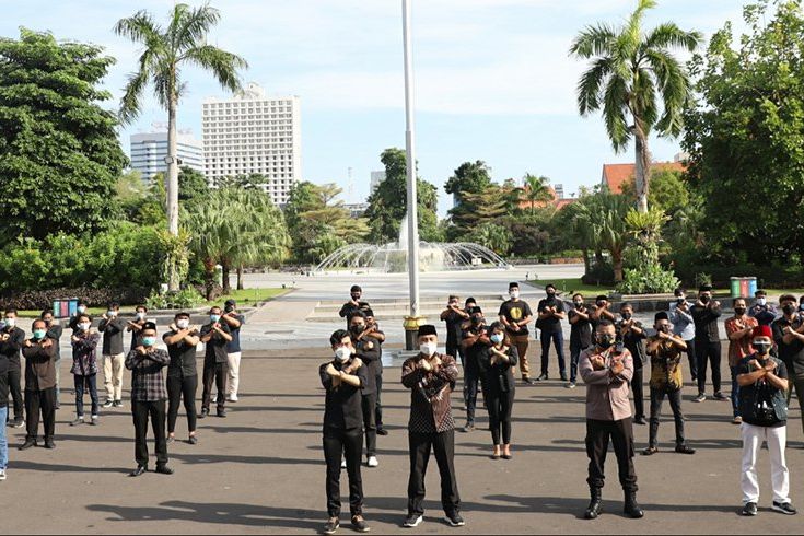 Tangani Covid-19 dengan Cara Gotong-royong, Salahkah? Ini Jawabannya.