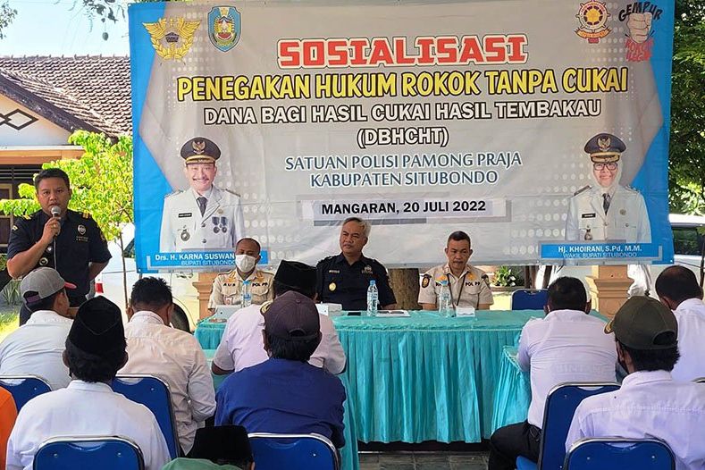 Satpol PP Situbondo Bersama Bea Cukai Jember Sosialisasi Rokok Ilegal