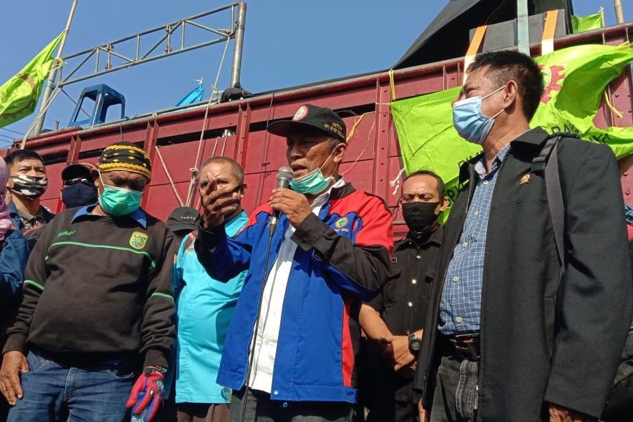 Ratusan Orang Demo Tolak Pengesahan UU Omnibus Law, Buruh: Ini Baru Awal
