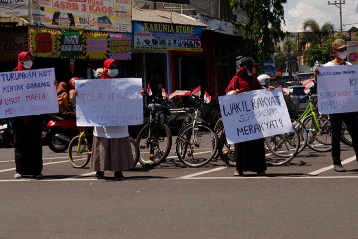 Kritik Mulai dari Mafia Migor Hingga Ibu Kota Negara, KAMMI Jember Gelar Aksi Demo