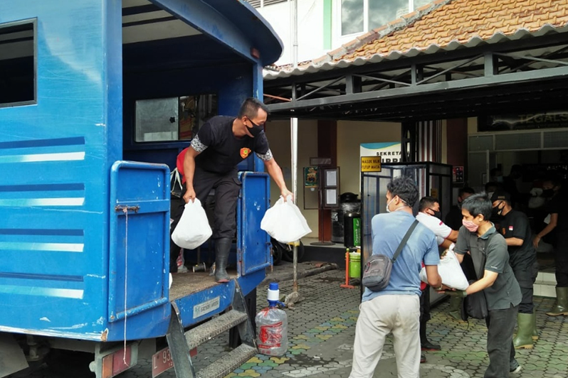 Pandemi Covid-19, CSR Disalurkan Bagi Masyarakat Berpenghasilan Rendah
