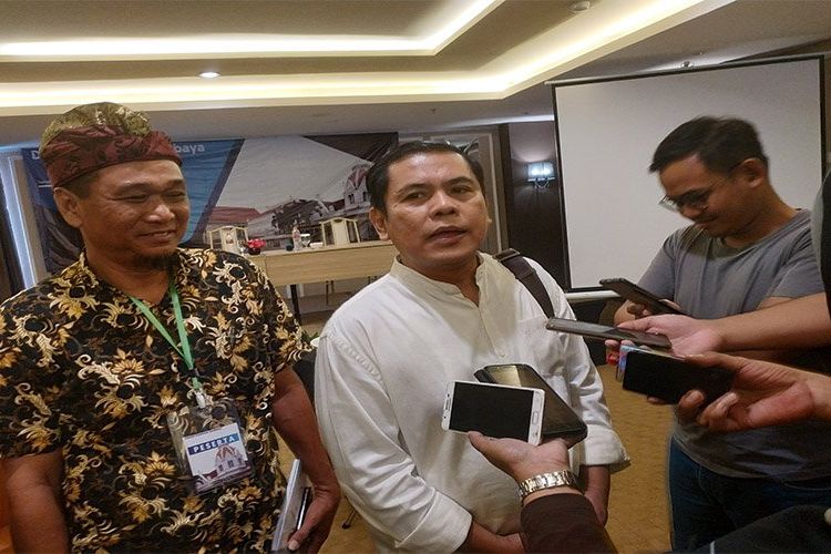 Chrisman Hadi Advokat Independen Kembali Pimpin Dewan Kesenian Surabaya