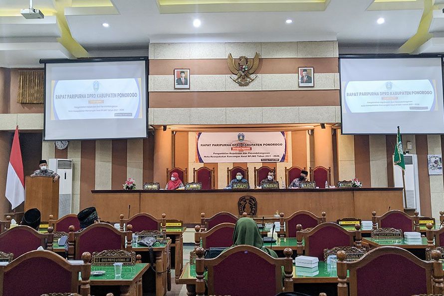 DPRD Ponorogo Sepakat RPJMD Bupati Ponorogo 2021-2026 