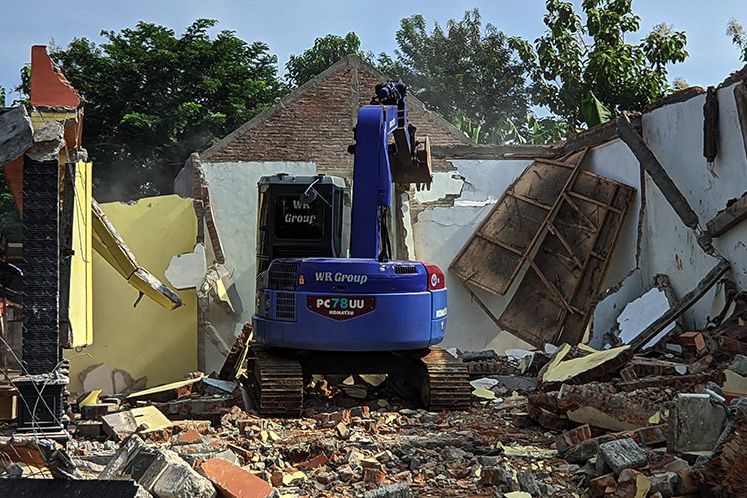 Akibat Orang Ketiga, Istri di Ponorogo Hancurkan Rumah Seharga Ratusan Juta
