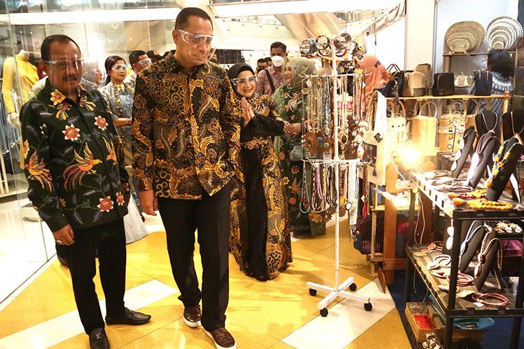 Ini Gebrakan Eri Cahyadi - Armuji di Tahun Pertama Memimpin Surabaya