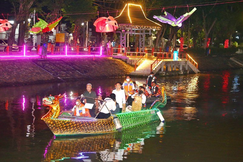 Besok, Warga Kota Surabaya Diperkirakan Sudah Bisa Nikmati Wisata Perahu Air Kalimas Malam Hari