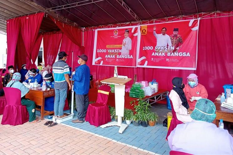 Ciptakan Kekebalan, Partai Gerindra Gelar Serbuan Vaksin Covid-19 di Jember