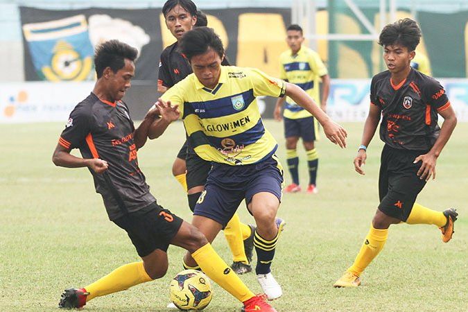 Benahi Lini Belakang, Gresik United Hajar Malang United Dua Gol Tanpa Balas