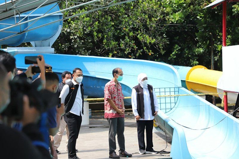 Kenpark Ambrol, Gubernur Jatim: Ada Bagian Cycle Waterpark yang Patah
