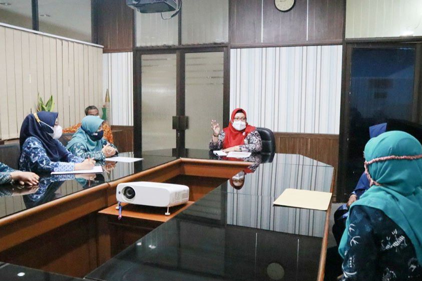 Tak Lagi Ngajar, Guru Bahasa Inggris Wadul ke Wabup Gresik