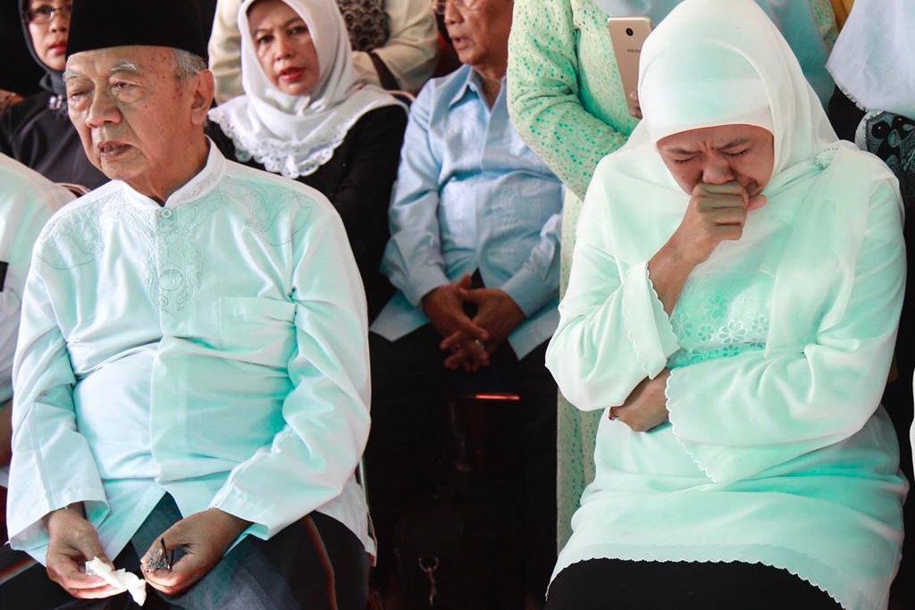 Gus Sholah Meninggal, Khofifah: Beliau Paket Lengkap Seorang Negarawan