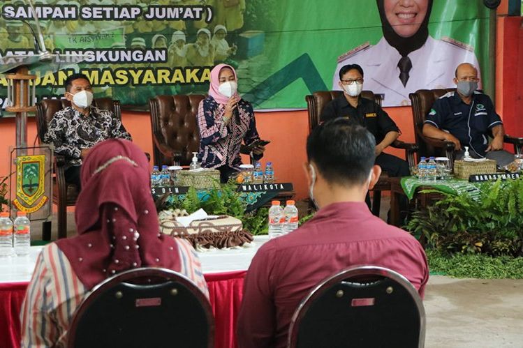 Ubah Sampai Jadi Bernilai, Warga Kota Mojokerto Ikuti Pelatihan Budi Daya Maggot