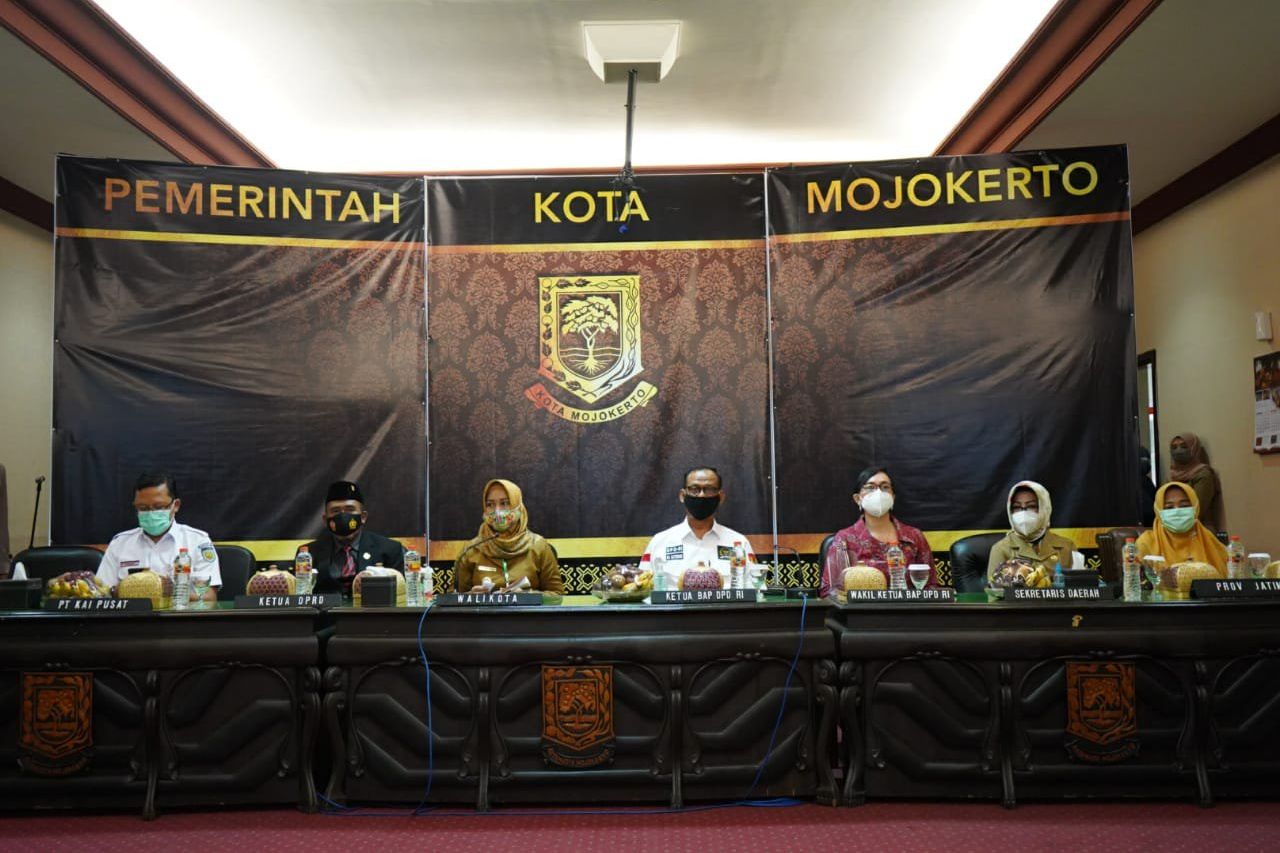 Perjuangan Ning Ita Untuk Warga Miji, Ditindak Lanjuti BAP DPD RI